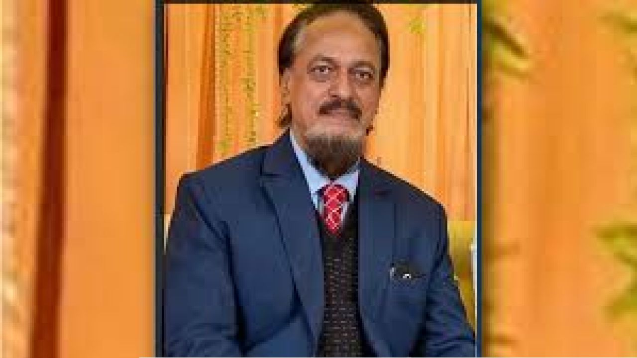 শেখ হাসিনার ফাঁসির রায় দেওয়া বিচারকের ফেসবুক ও হোয়াটসঅ্যাপ অ্যাকাউন্ট হ্যাক