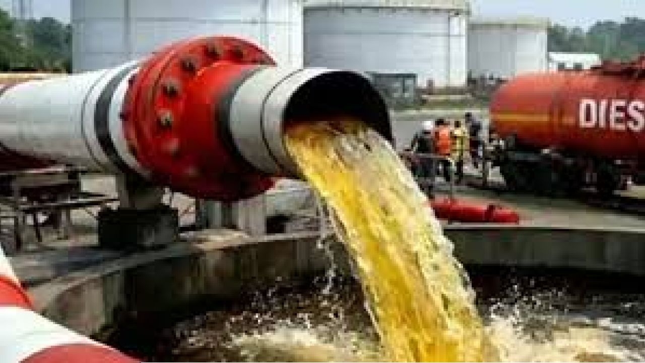 সংকট সামলাতে জ্বালানি সরবরাহ বাড়ানোর ঘোষণা বিপিসির, আজ থেকেই কার্যকর