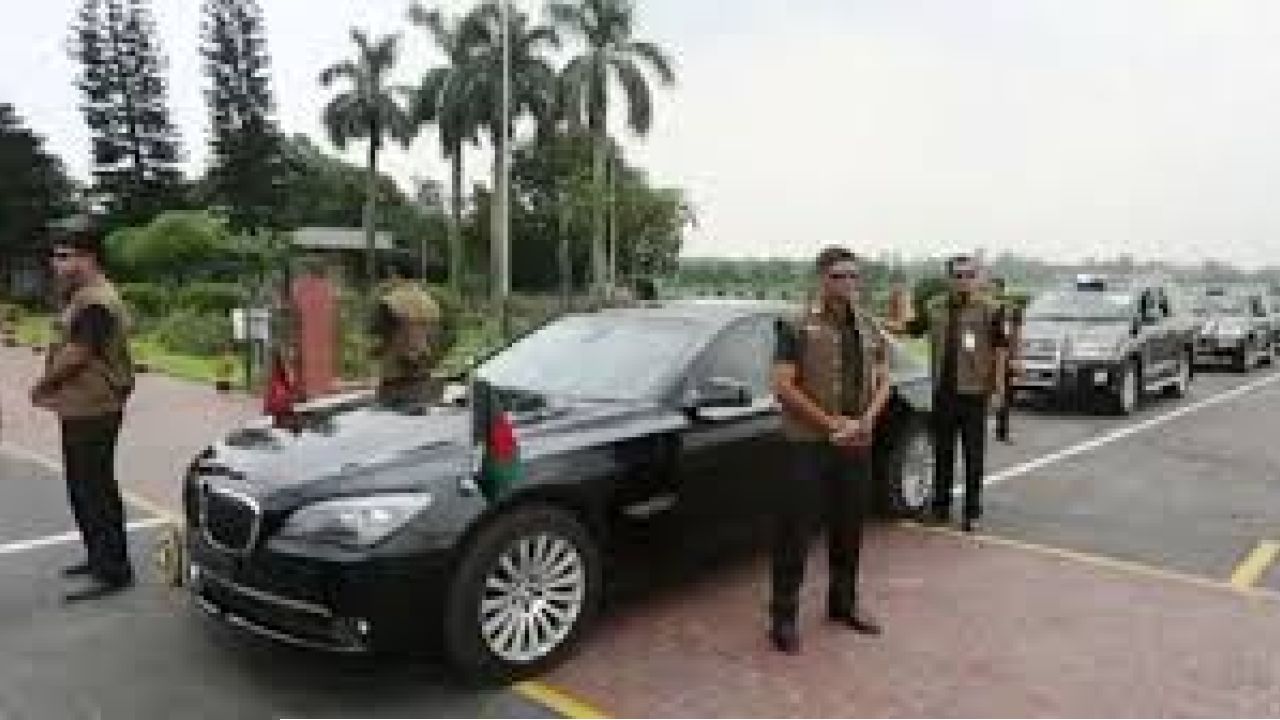 গানম্যান নিয়োগে গলদ: পুরোনো সরকারের ছায়া নতুন বলয়ে