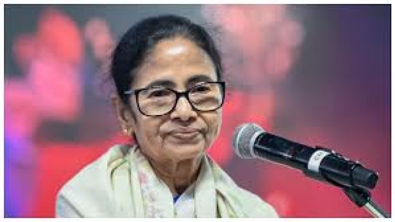 ‘সূর্যাস্ত পর্যন্ত অপেক্ষা করুন, জয় তৃণমূলেরই হবে’—মমতা বন্দ্যোপাধ্যায়