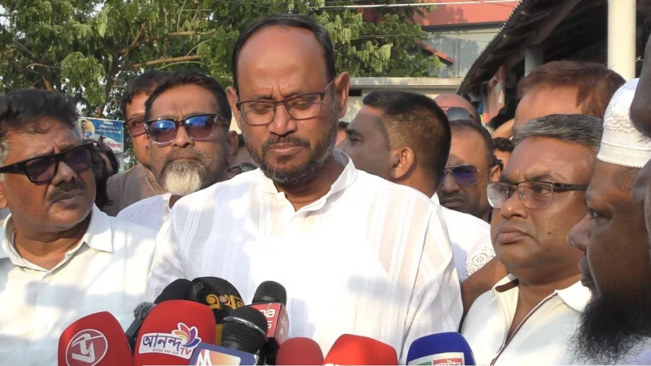 ভারত থেকে পশু আসা বন্ধে কঠোর অবস্থান সরকারের