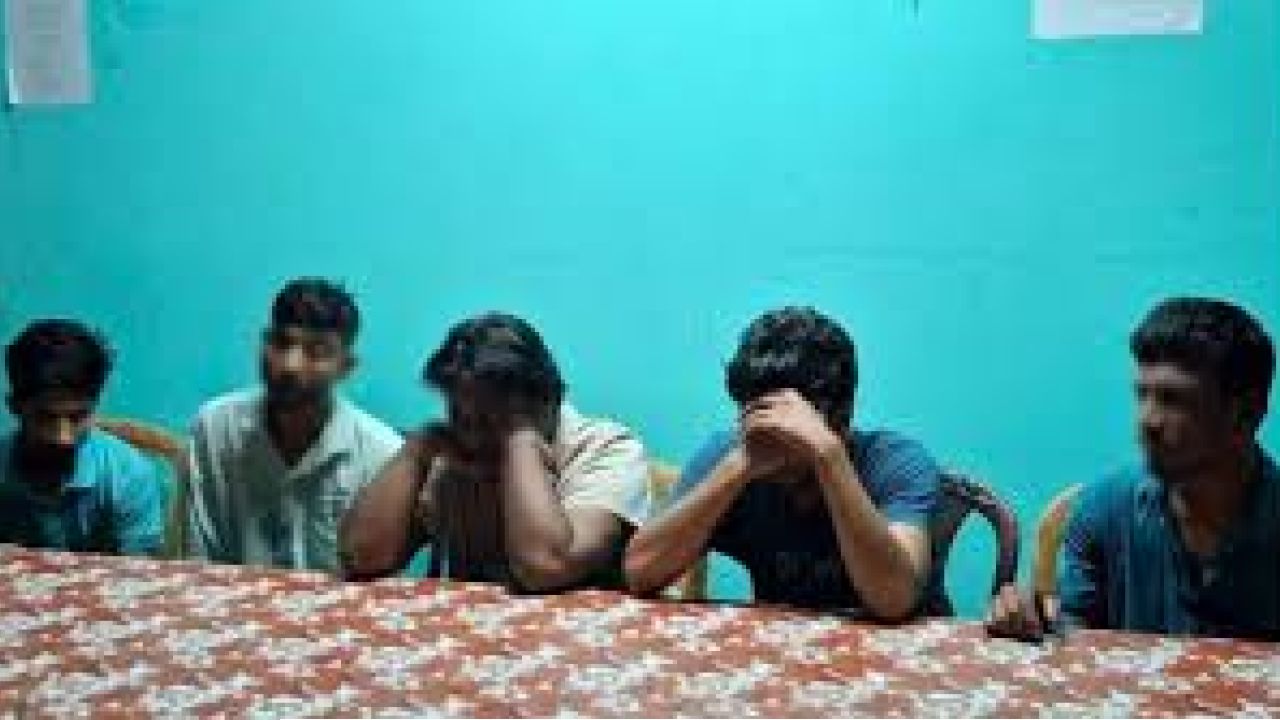 সরকারি মেডিকেল কলেজ হোস্টেলে ‘সমকামিতার অভিযোগ’, চার শিক্ষার্থীর সিট বাতিল