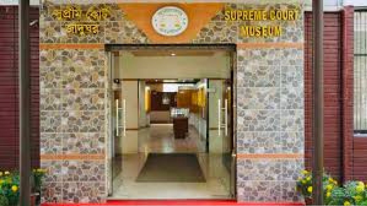 ১৭১০ সালের দুর্লভ তালপাতায় লেখা রায়  সুপ্রিম কোর্ট জাদুঘরে