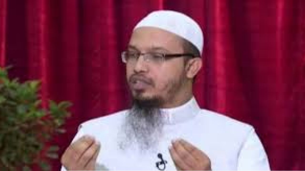 বিশ্বকাপ বনাম মানবিক সংকট: সামাজিক মাধ্যমে প্রশ্ন তুললেন শায়খ আহমাদুল্লাহ