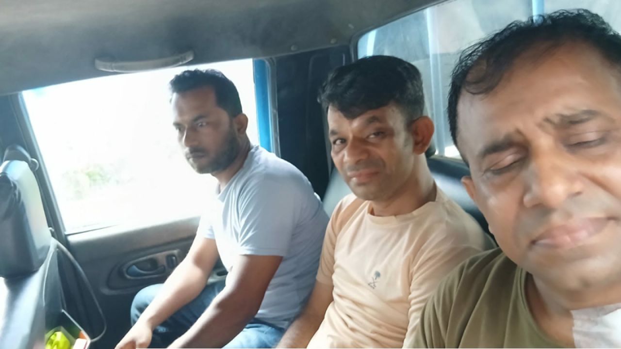আওয়ামী লীগের ঝটিকা মিছিলের অভিযোগে মোহাম্মদপুরে আটক ১০