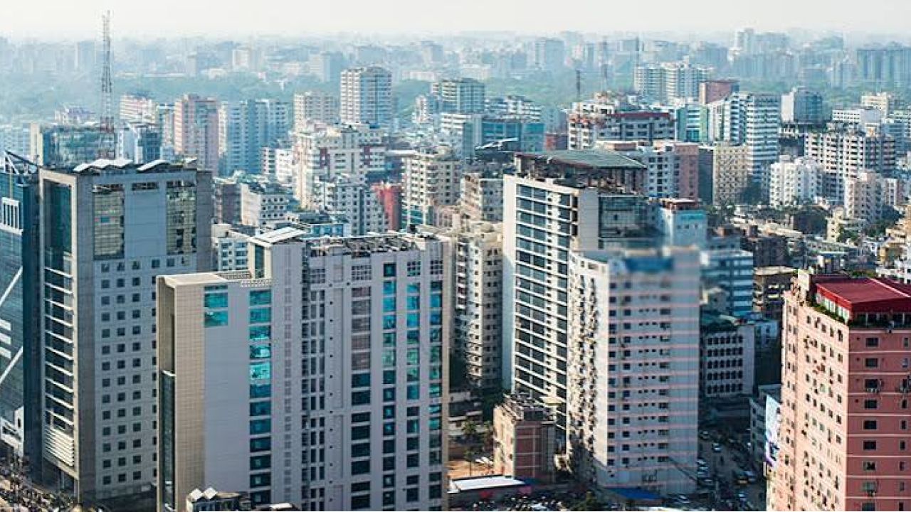 নতুন করে চাপে জমির মালিকরা, শঙ্কায় আবাসন খাত