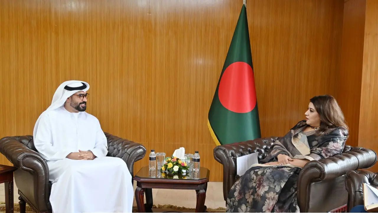 প্রবাসীদের সমস্যা সমাধানে আমিরাতের সহায়তা চাইল বাংলাদেশ