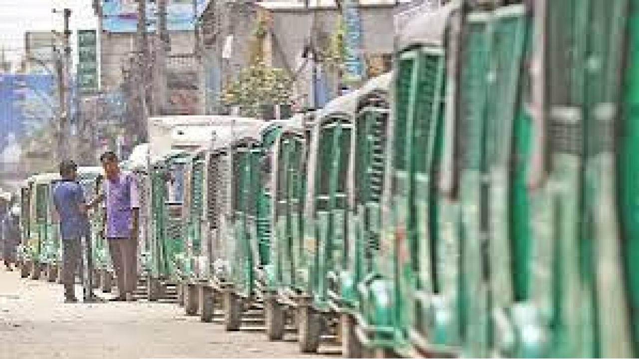 গ্যাসের চাপ তলানিতে, ধুঁকছে শিল্প ও জনজীবন